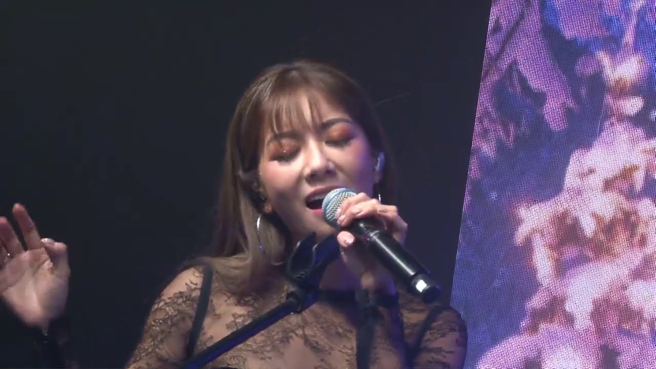 White Christmas - Stephanie Ho 何雁詩 & Fred Cheng 鄭俊弘 （live at Christmas Jazz Night 2020)