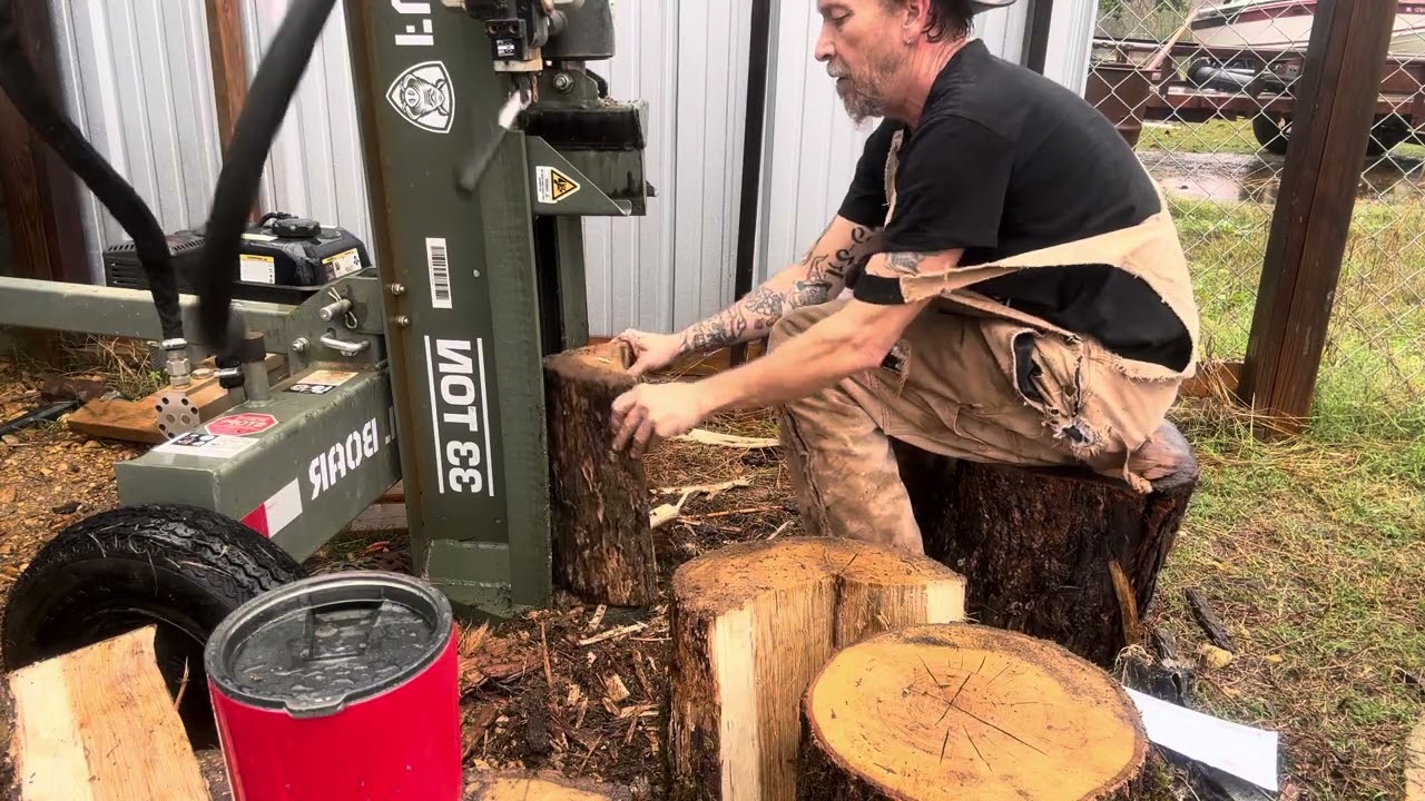 Full boar 33ton log splitter 
