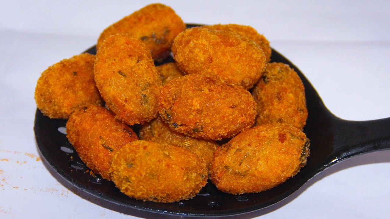 কাঁচা অালু দি‌য়ে মু‌খে স্বাদ লে‌গে থাকার মত মুচমু‌চে নাস্তা~ Potato Snacks/Evening Snacks/Alu Nasta