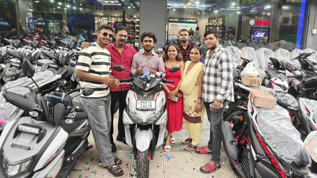 TAKING DELIVERY OF NEW YAMAHA AEROX 155S