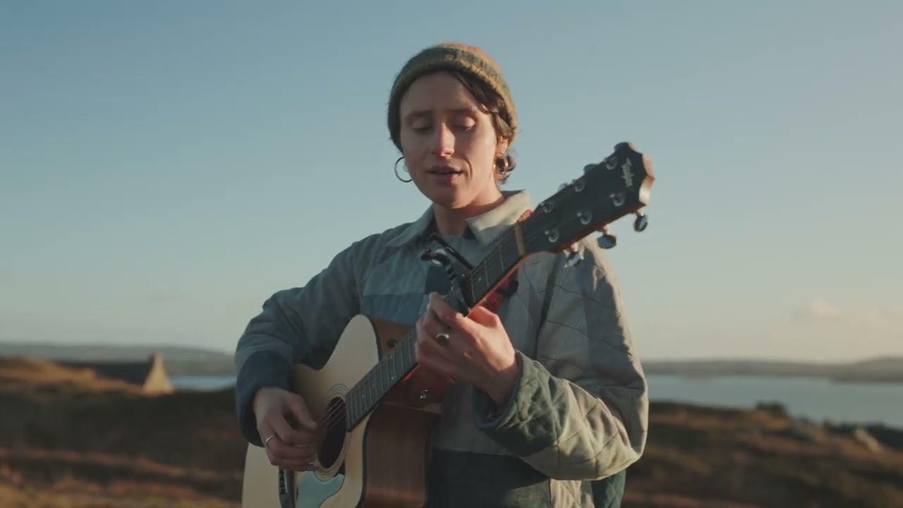 Molly O'Mahony - Golden Thing (Music Video)