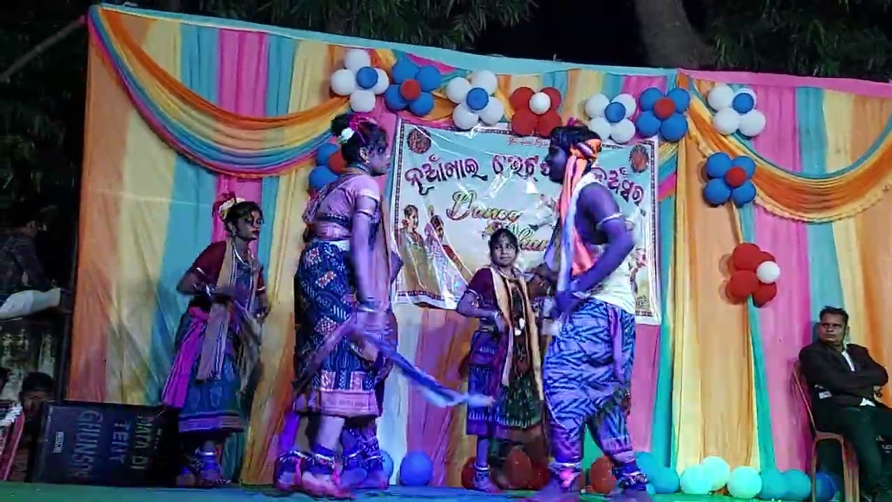 Muhuri Esu Sambalpuri // Sambalpuri fokl Groups Dance // Dance Performance