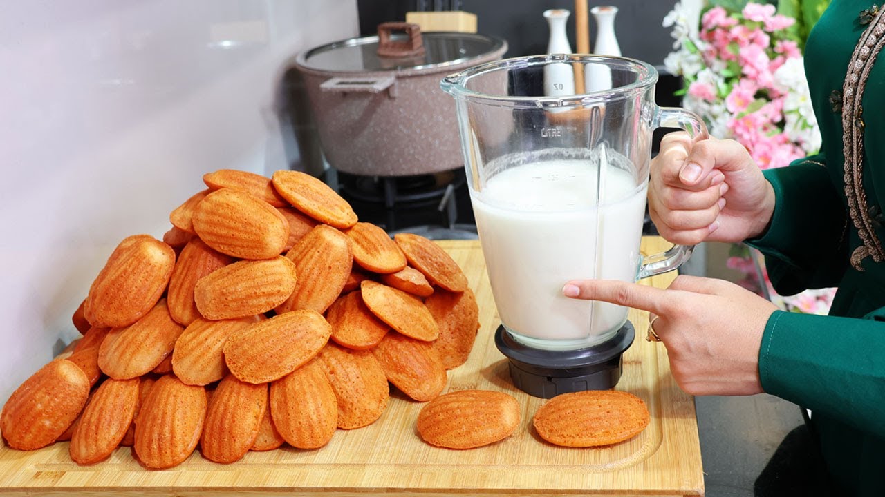 وأخير لقيت ليكم وصفة مادلين المحلات بدون بيض ولا حليب بالماء فقط إقتصادين لن تشتريهم madeleines