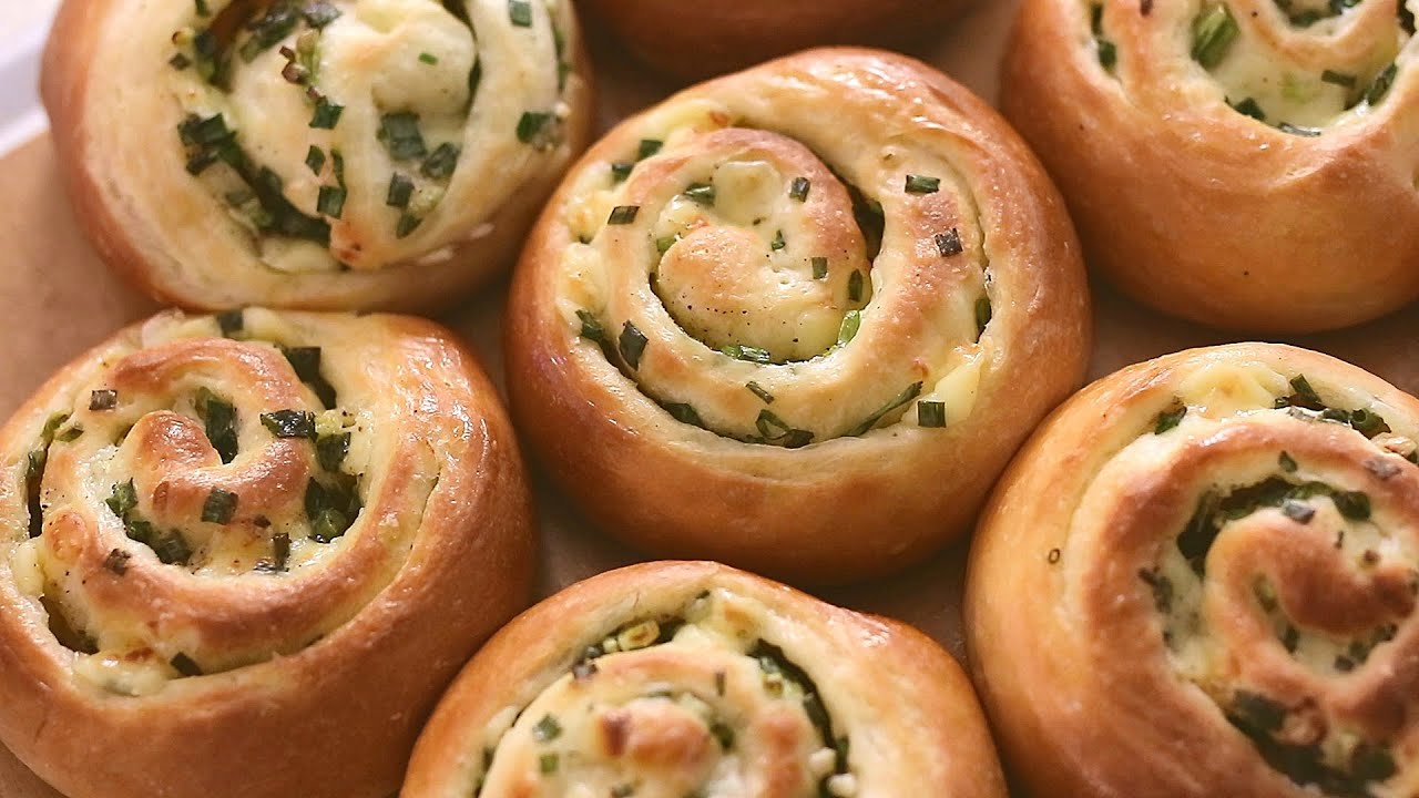 (молочный хлеб без замешивания) хлеб с сыром и зеленым луком