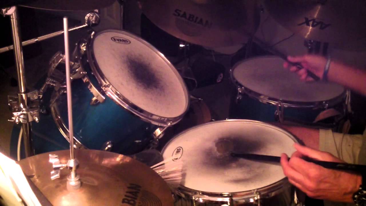 Drum cover Frank Sinatra The Lady Is A Tramp