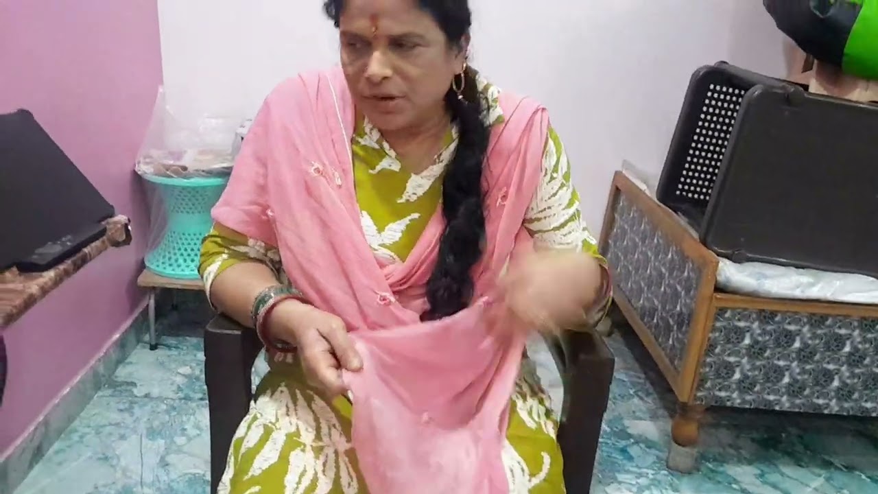 Friends intilo pasupu kumkum