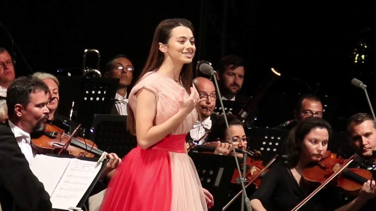 Laura Bretan  LIVE 2021 (Fragmente)