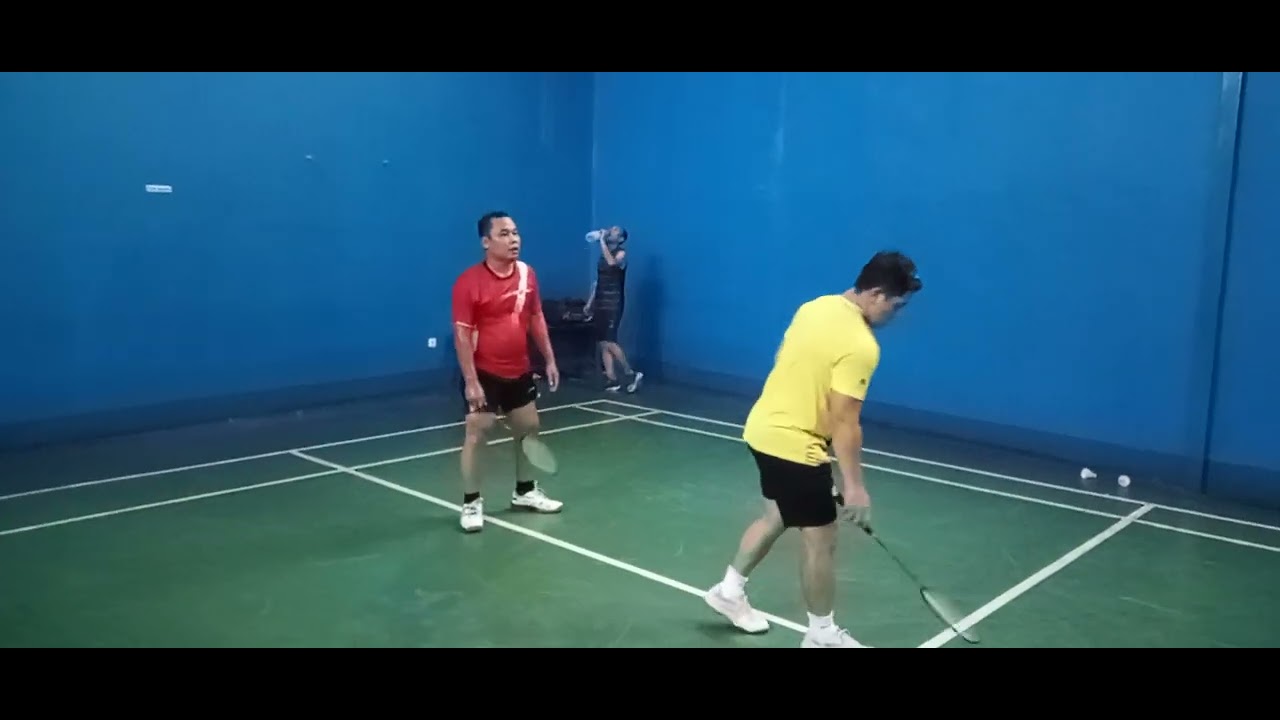 pertandingan Seru 🔥❗                                   Marjoli/Asep  Vs Mihar/Odank   @badminton 