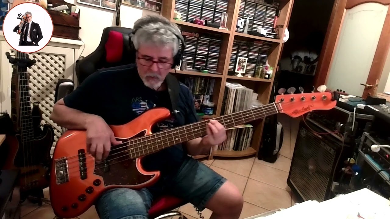 Culture Club - Victims 1984(personal bass cover) by Rino Conteduca with Alleva Coppolo LG5 Standard