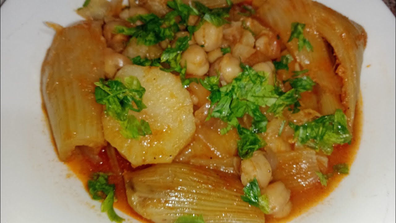 طاجين البسباس محمر ومجمر بلا لحوم