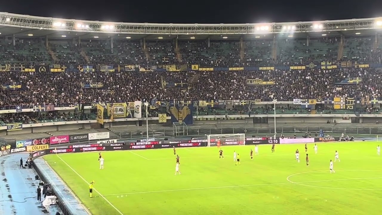 Hellas Verona - Bologna le due curve