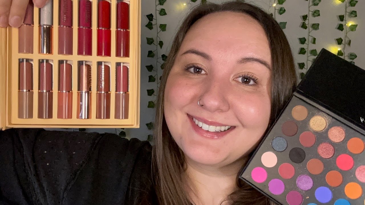 ASMR | Meticulously Choosing Your Makeup