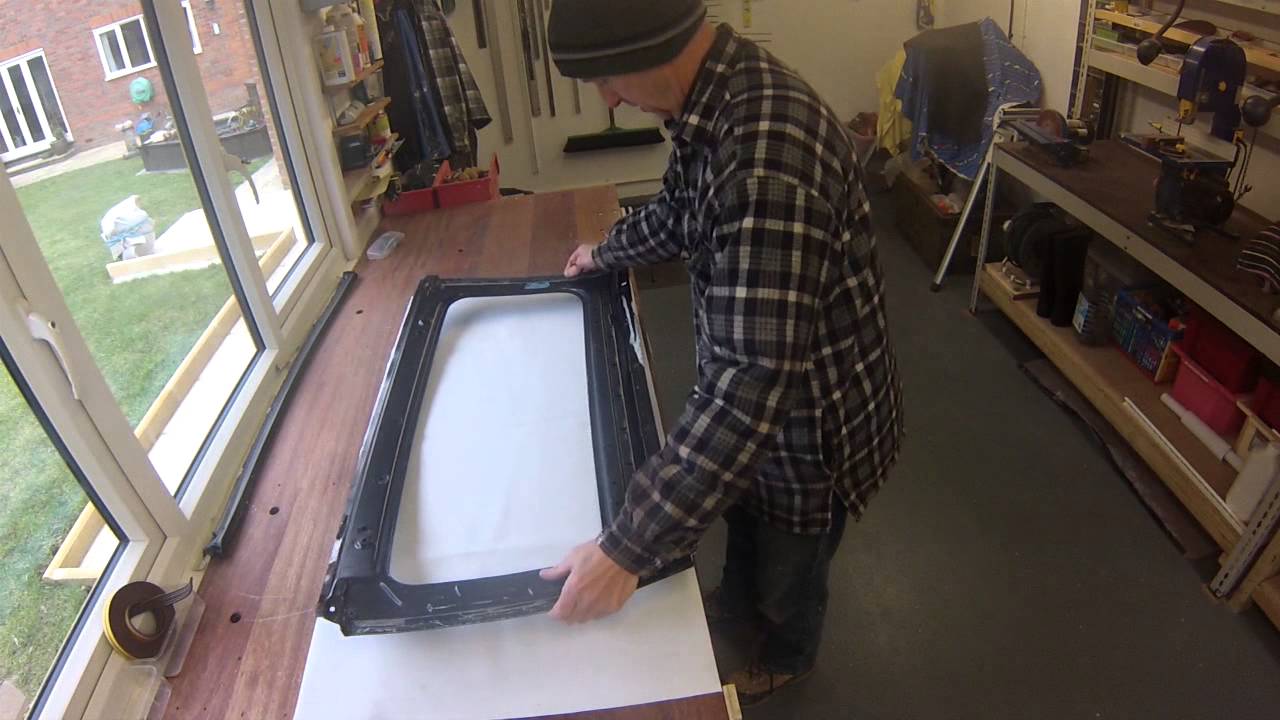 Nissan Figaro Replacement of Roof & Rear Panel PVC