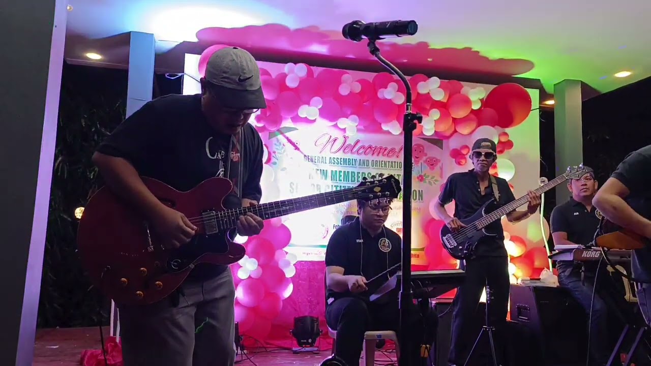 Hotel California Solo-Captainsband Cover 