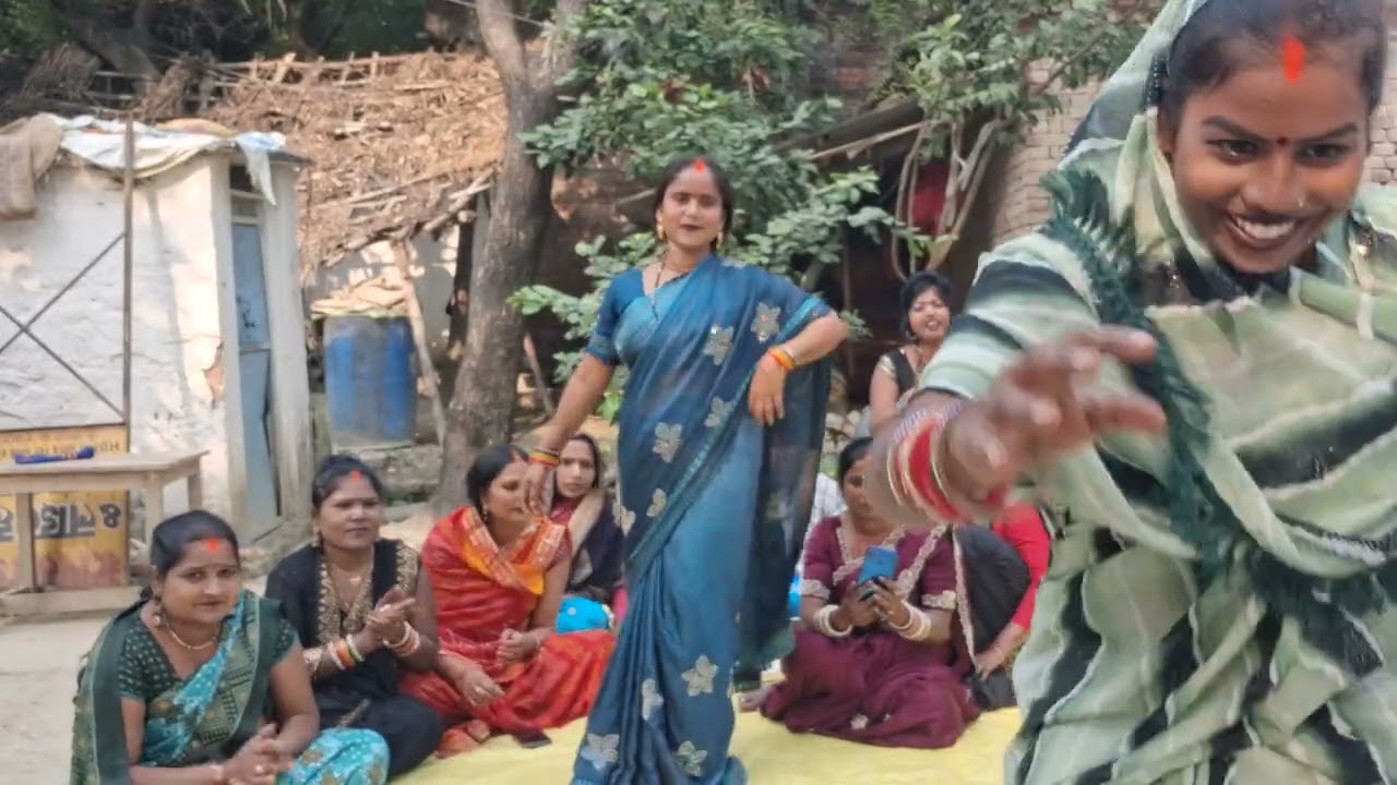गाड़ी गीत,सरकारी दूल्हा के बहिनी  #वायरल #वायरल, एक पति के दो पत्नी 