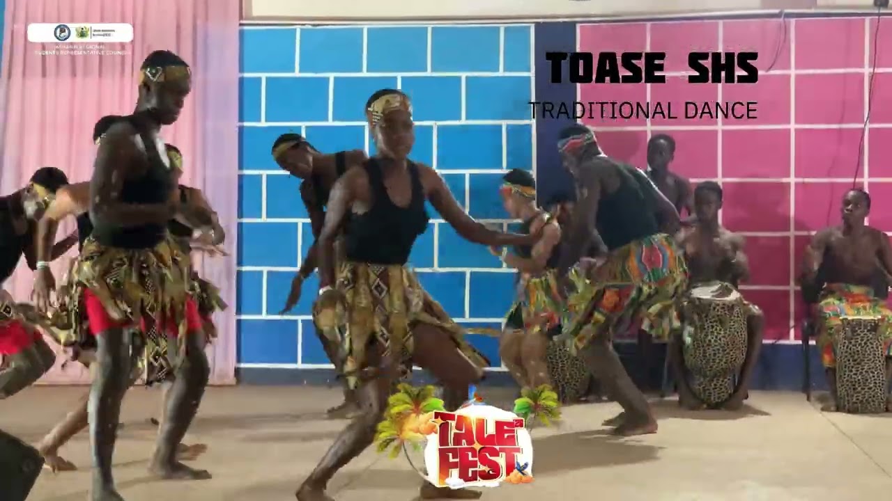 Wonderful traditional dance performance by Toase Senior High