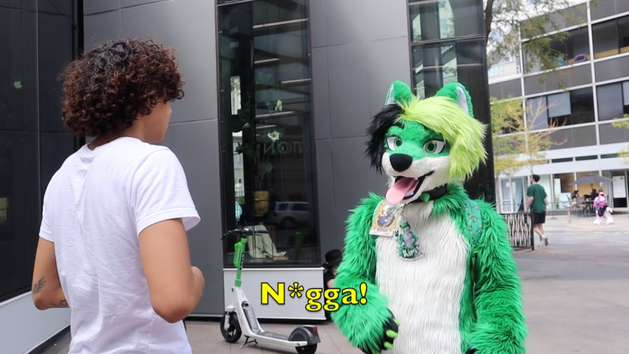 Троллинг фурри на Furry Con...ПОШЕЛ НЕ ТАК!