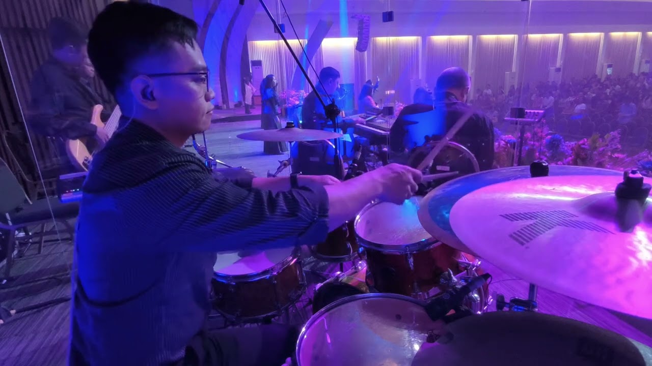 Drum Cam - Sampai Akhir Hidupku medley O Praise The Name