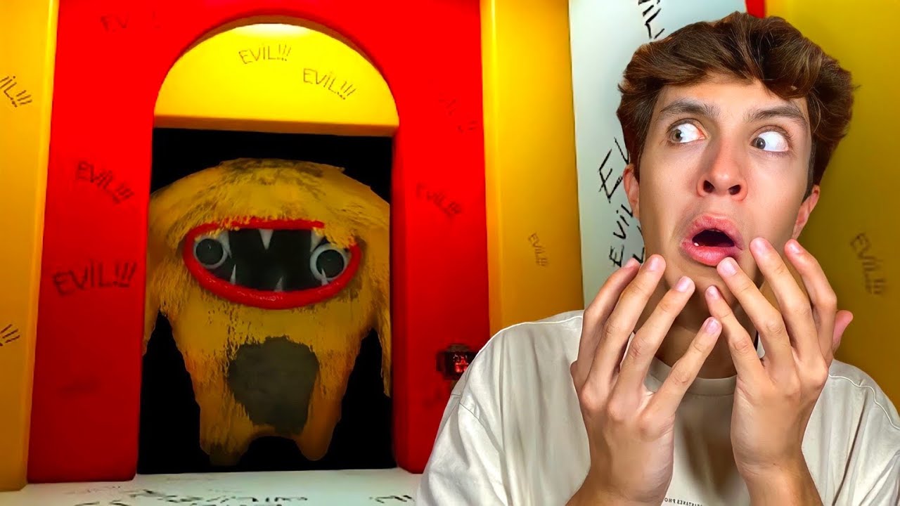 ME PERSIGUE !! | Joyville