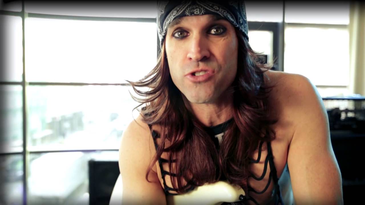 Satchel Video-Interview Guitar Magazin 5/14