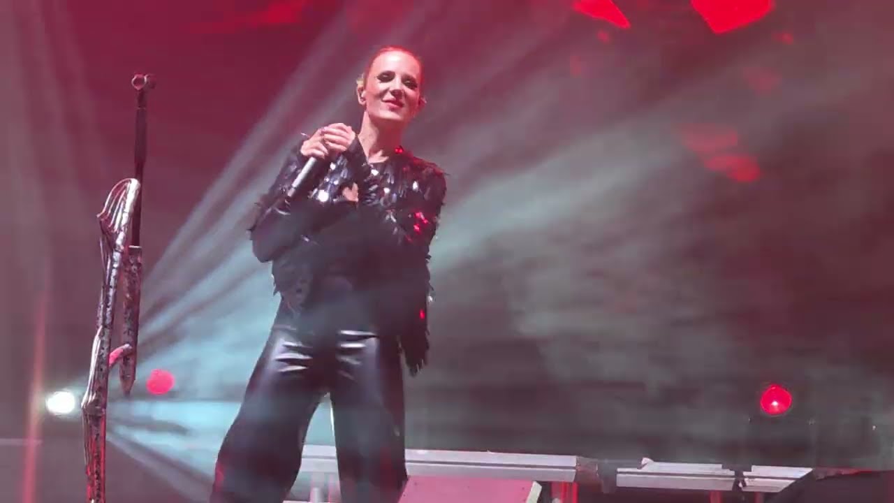 Epica - Cross The Divide - |4K| - FEZEN Fesztivál - |Székesfehérvár| - 2025.08.01.