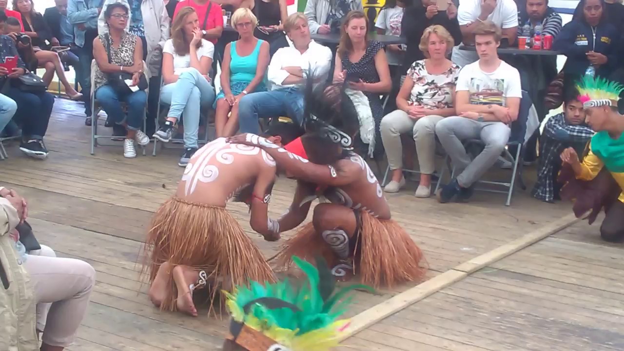 Sanggar Seni Manyouri -  Paradise Bird Dance