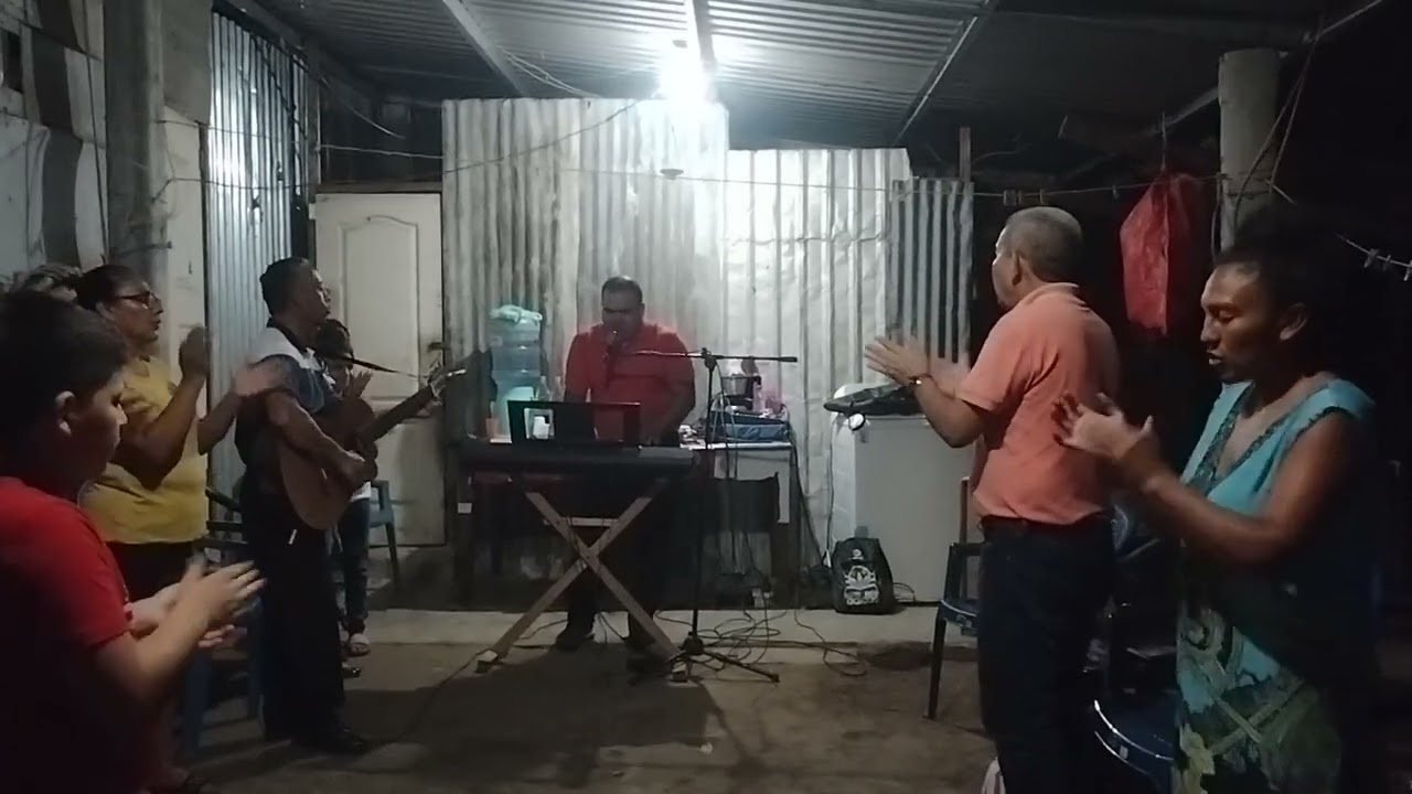 SE SIENTE UNA MANO PODEROSA//COVER//SALMISTA GABRIEL RÁPALO