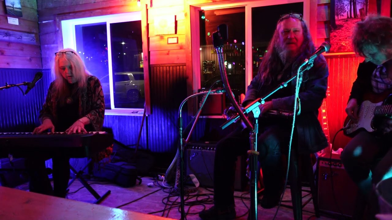 Another Thursday wsg Noah Wotherspoon and Casey Ott at Trail Town Tavern YS, OH 11-6-25 C0743