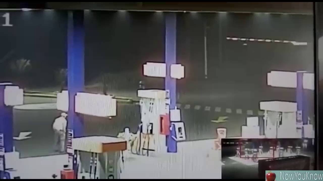 Strange Alien Entity Or Robot Seen Near A Gas Station In Peru