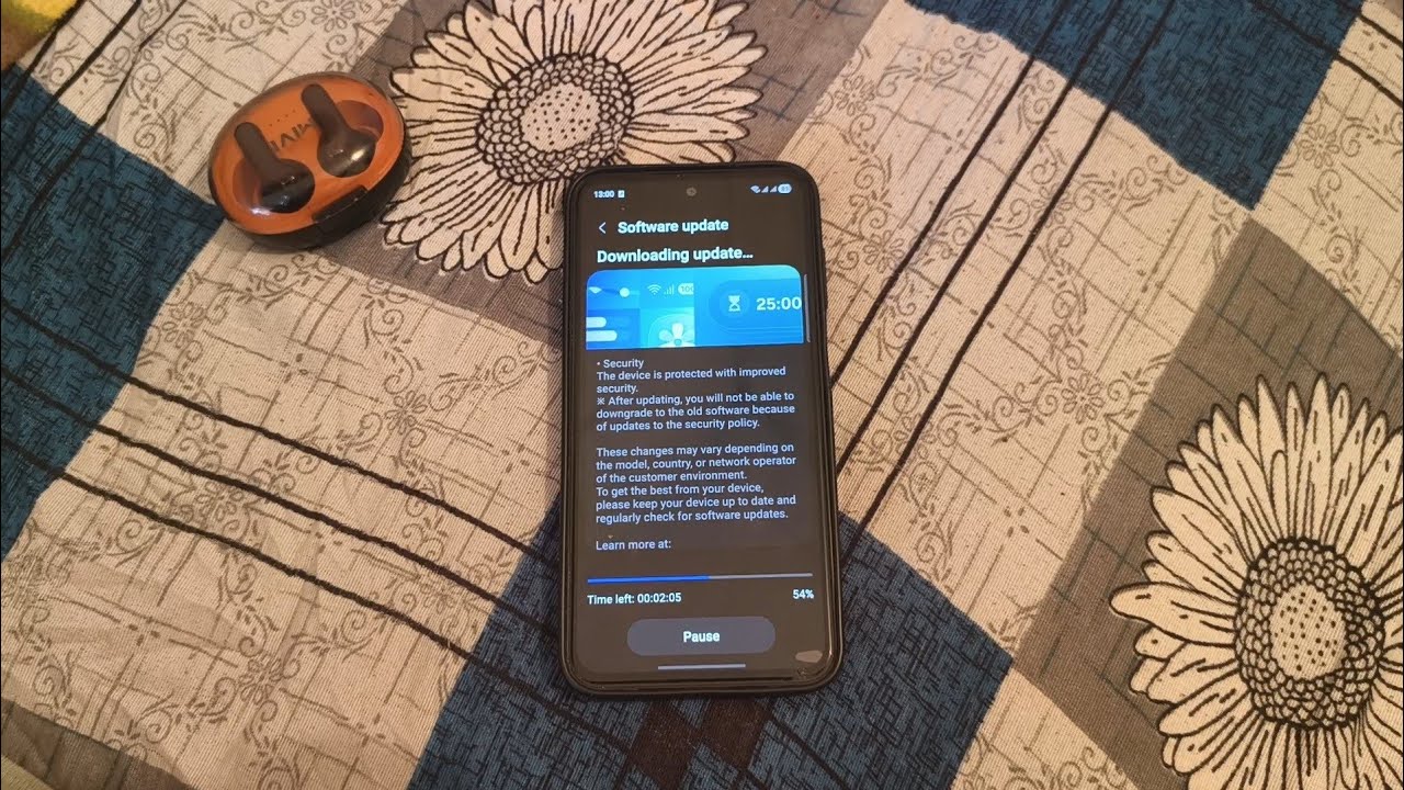 Samsung Galaxy M35 Received an Update ! OneUI 8.5 🤔 Update Review New Features
