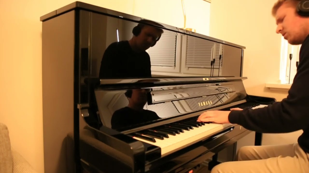 Alone Again (Naturally) - Gilbert O'Sullivan | Piano Cover by Julian Zeger