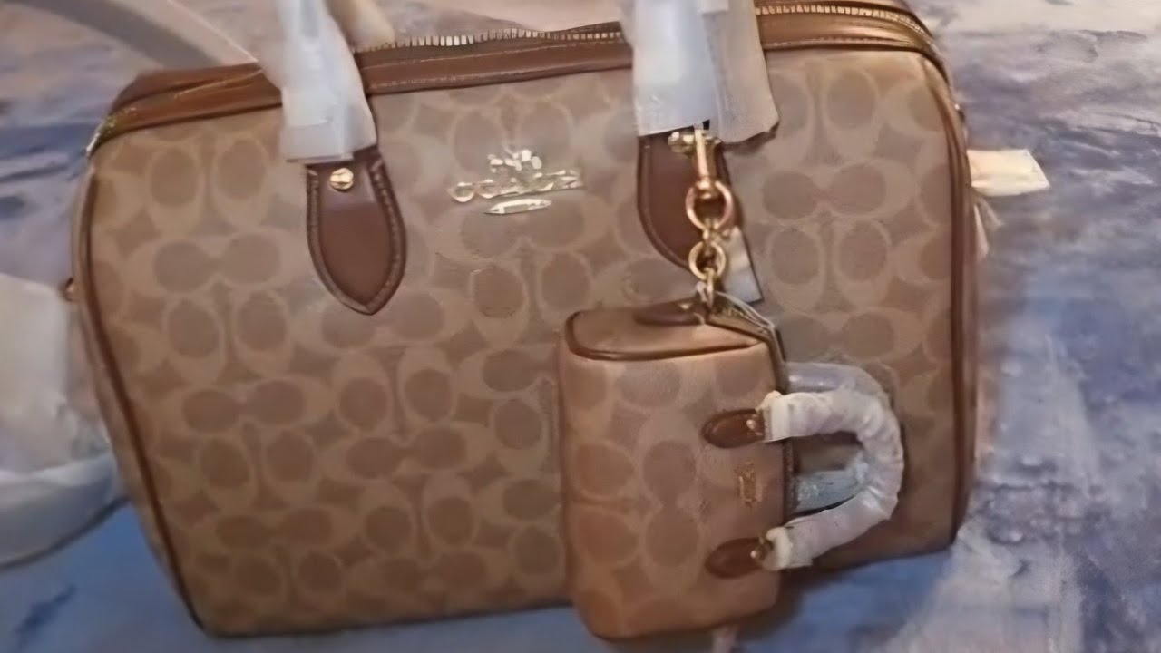 coach large rowan tan unboxing #coach #coachoutlet #rowan #unboxing