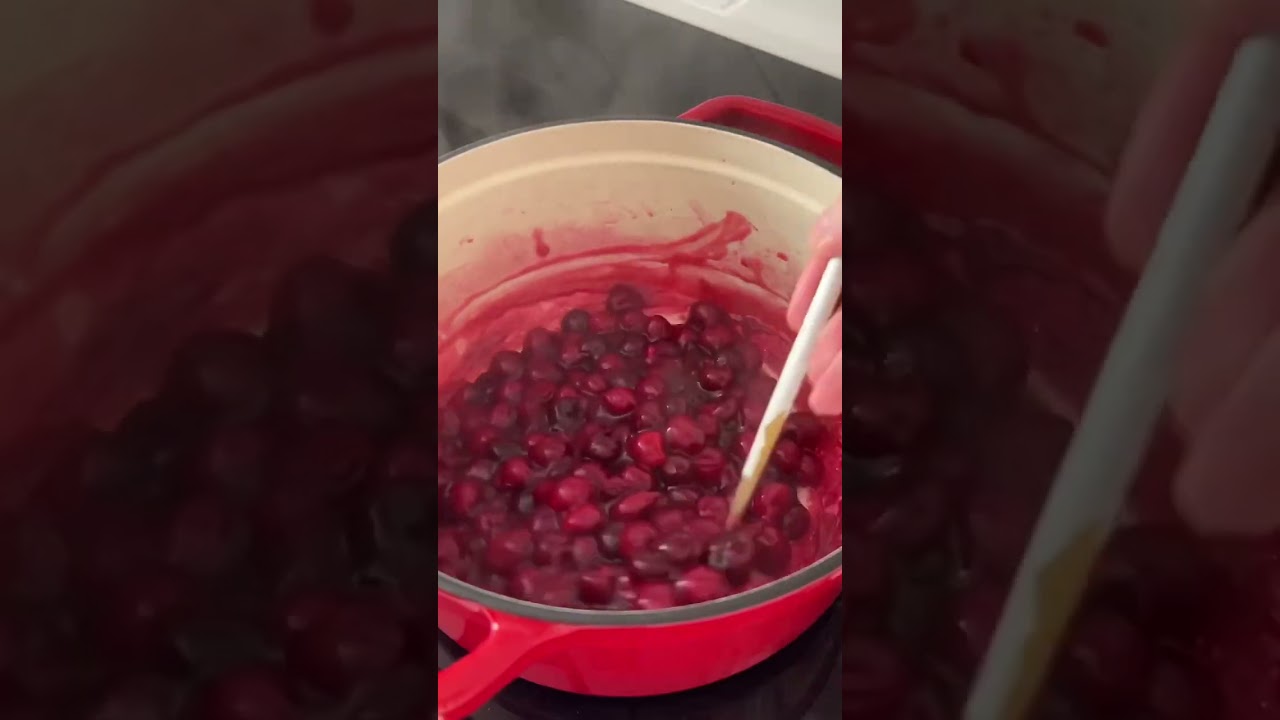 Cherry Pie &ldquo;Twin Peaks&rdquo;. Making a cheery pie #twinpeaks #cherry #cherrypie #food