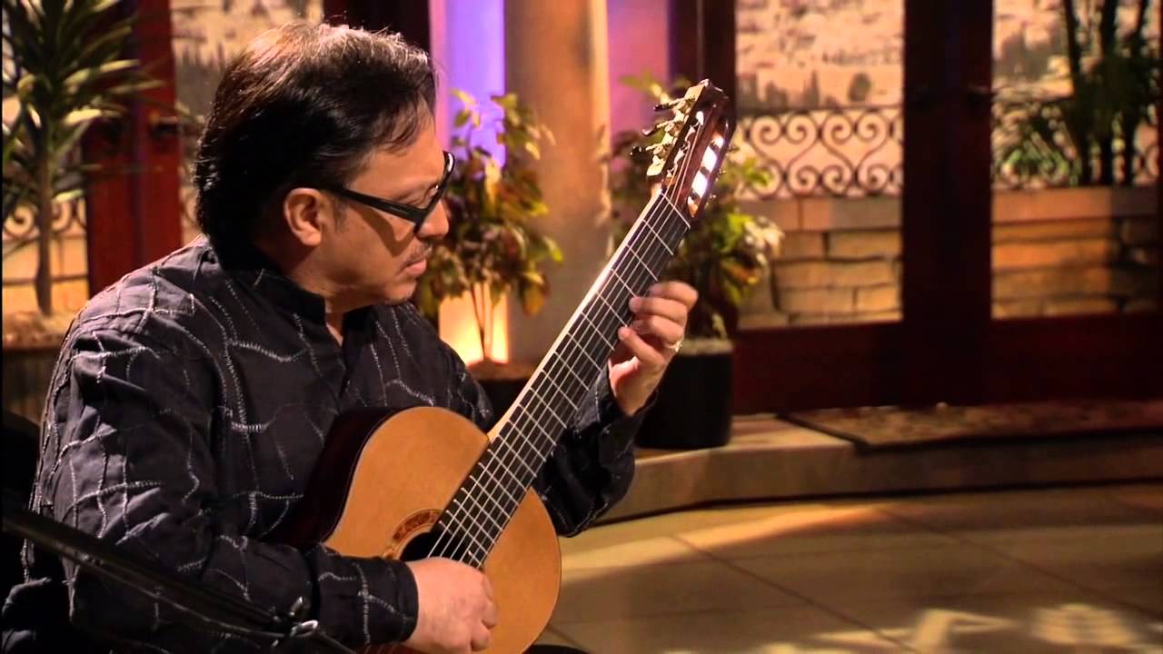 RODRIGO RODRIGUEZ (Guitar) 