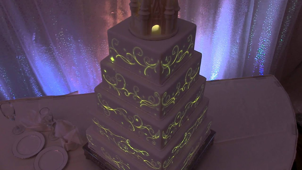 Disney Projection-mapped Wedding Cake