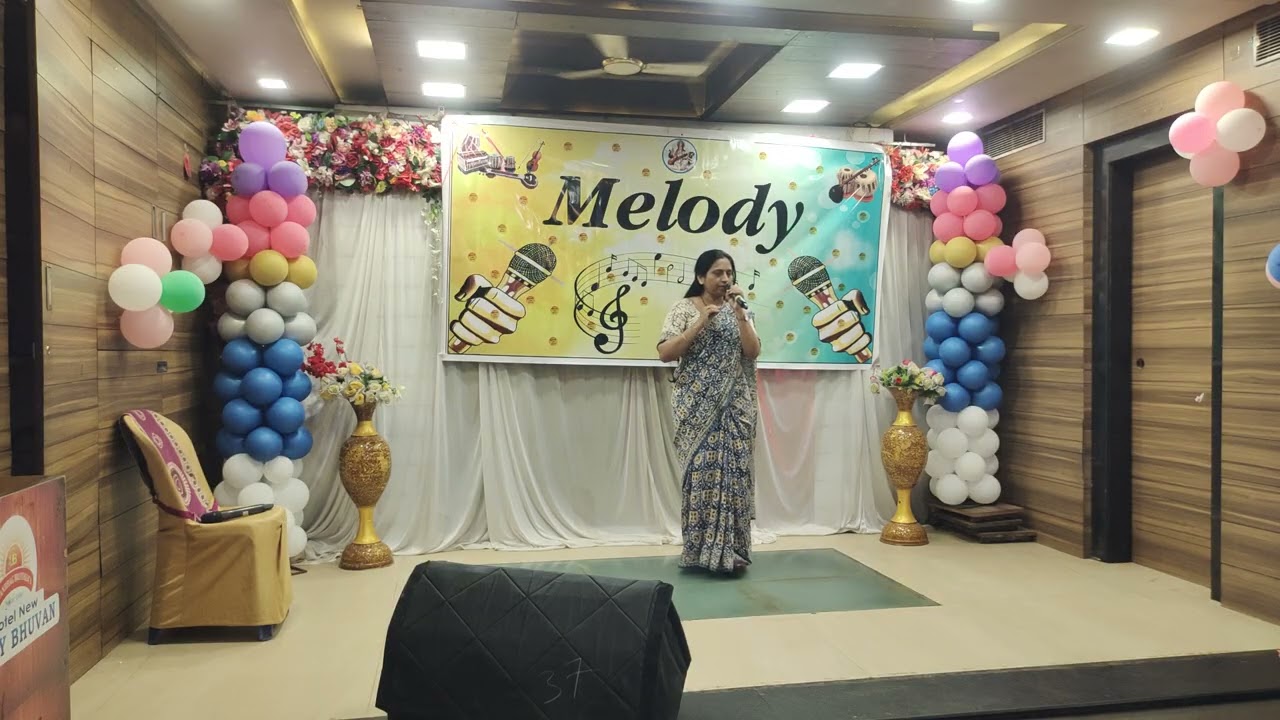 Sutta Muttalu by Rooprani