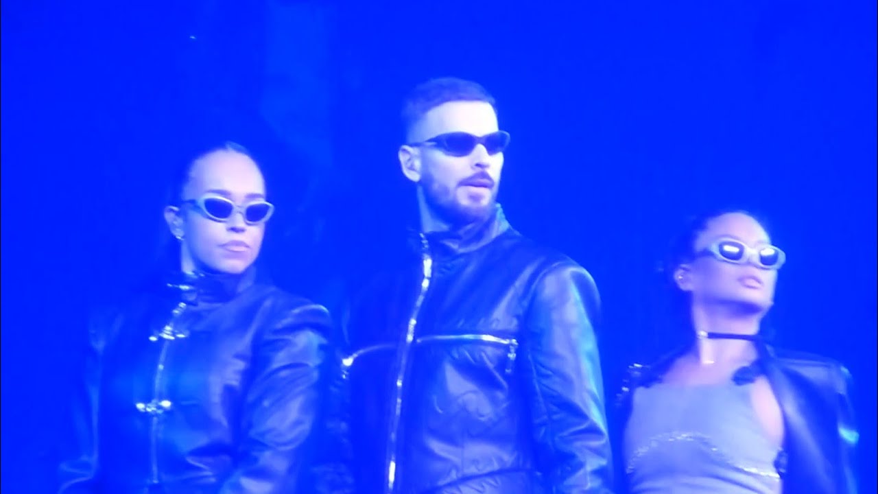 M. Pokora - Éclipse ( Live 2025 Zénith de Dijon )