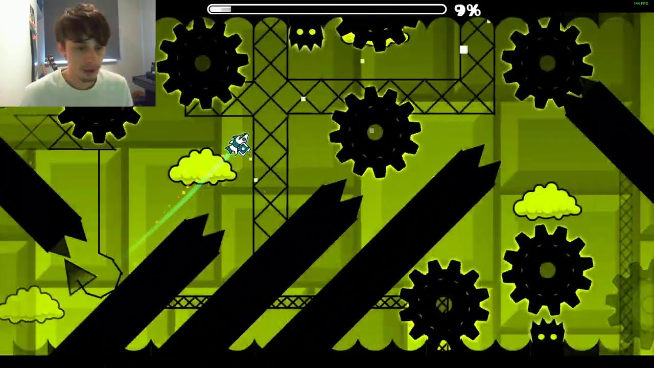 ПОЛНЫЙ БАС ВНИЗУ - Geometry Dash #260