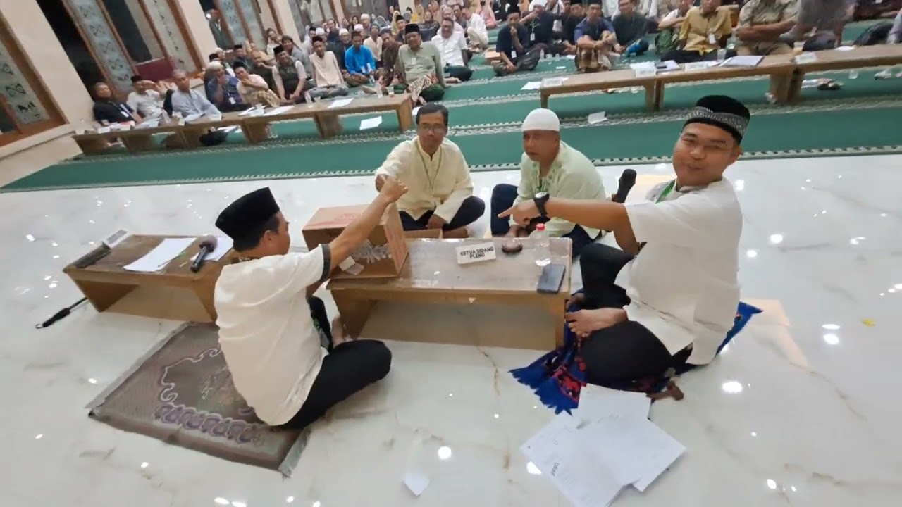 PENGHITUNGAN SUARA PEMILIHAN KETUA DKM MASJID ALJIHAD RW. 16 .BMI, MASA KHIDMAT 2025 - 2030