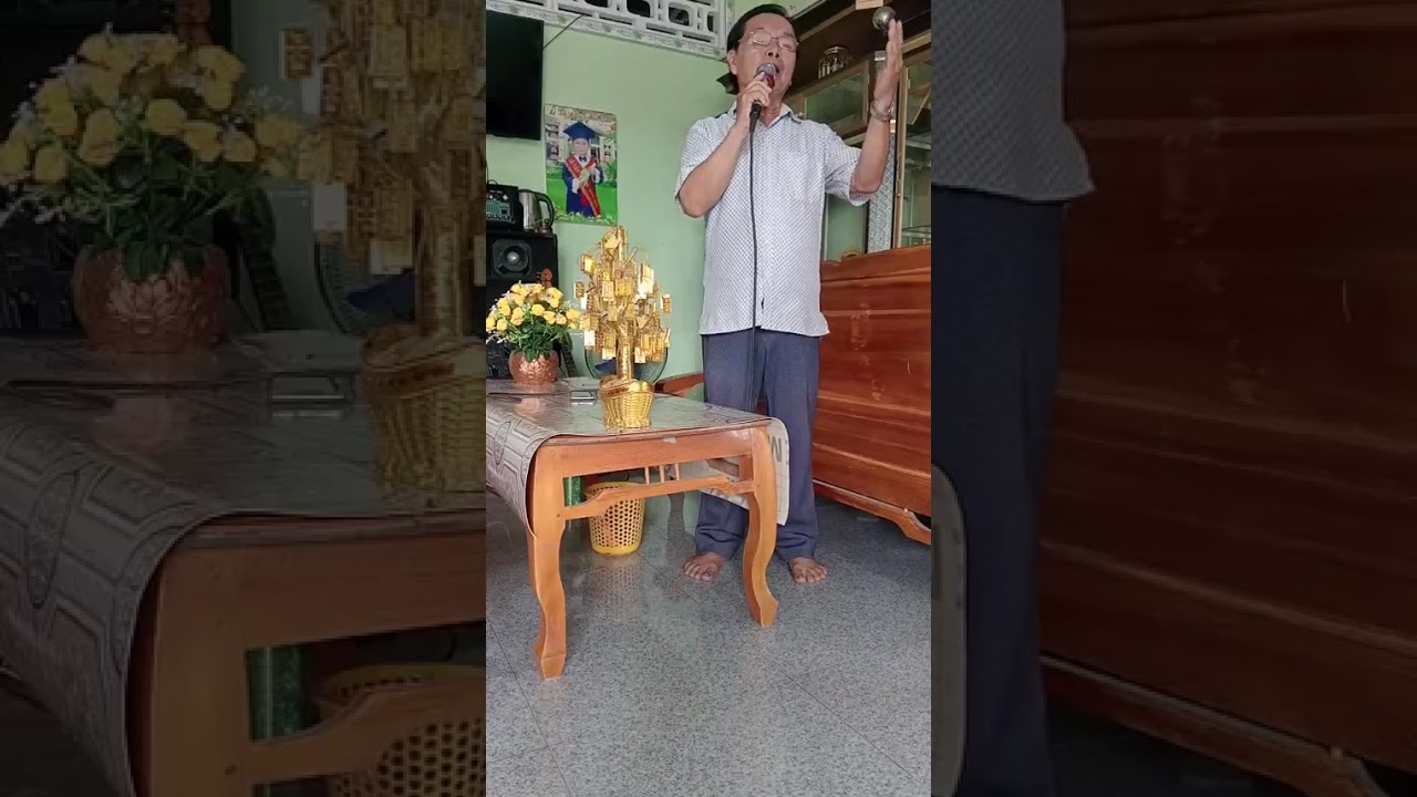 Tư Hải nhạc Lễ Long An         Đàn ba cung 1 dây và hát vọng cổ nhịp16