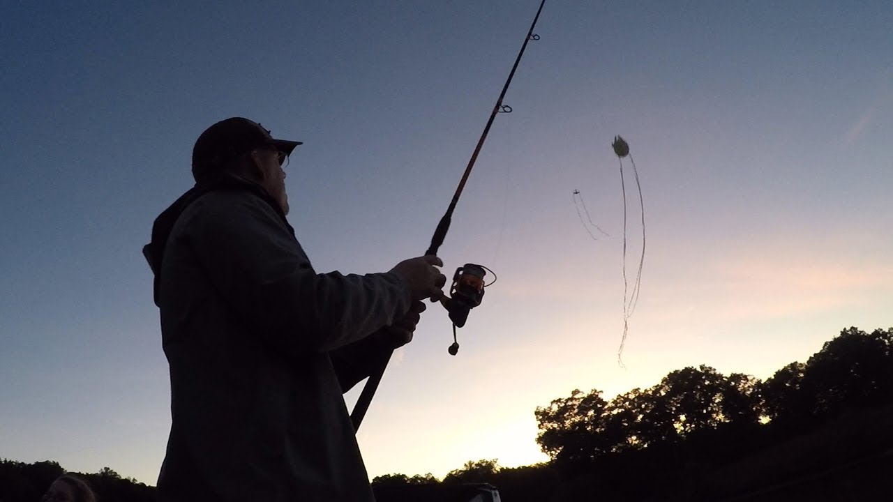 How to fly a kite with NO WIND - My Son is a genius.