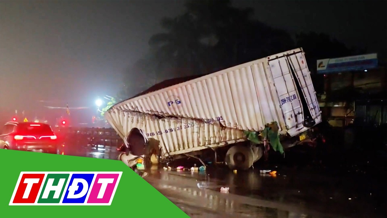 Tàu hỏa tông xe tải trong đêm mưa, tài xế tử vong | THDT
