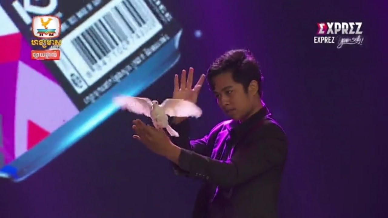 THE MOMENT ( manipulation magic act)