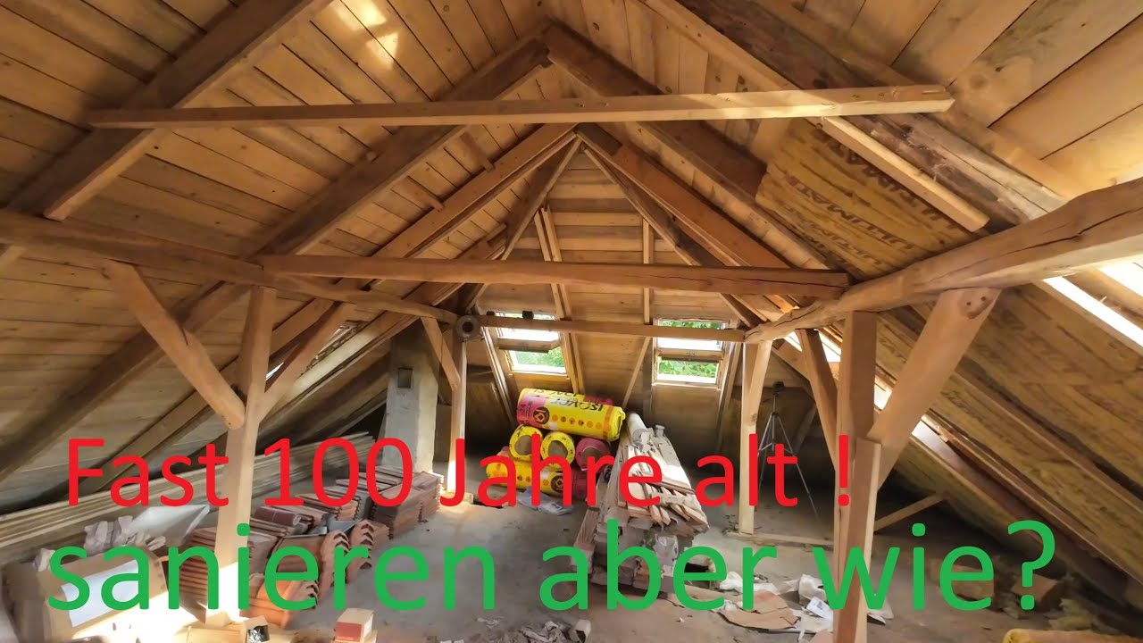 Umbau Dachstuhl zum Wohnraum ca. 70 Jahre alt in Ungarn. Dachfenster, Boden und dämmen