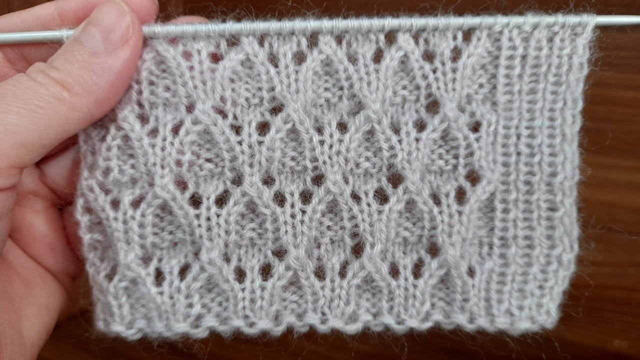 Mini zambaklar çeyizlik yelek, hırka, battaniye, şal, şapka, eldiven modeli örüyoruz.