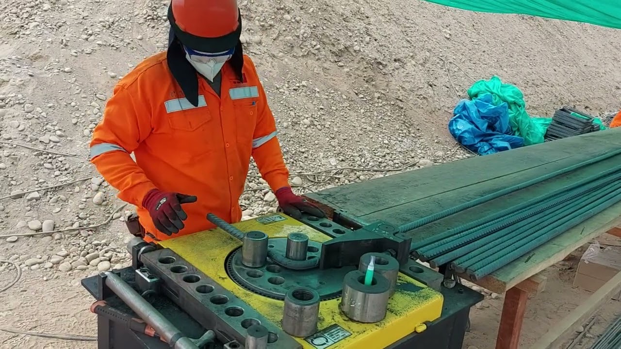 Dobladora de Varillas JJs Machinery GW55D-4, haciendo patas de 1 pulgada