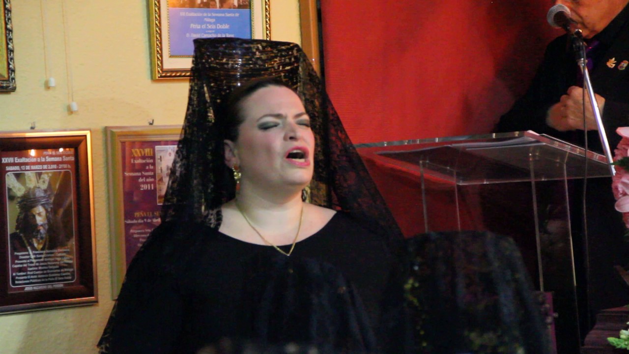 RAQUEL FRAMIT CANTA UNA SAETA EN EL PREGÓN A LA SEMANA SANTA