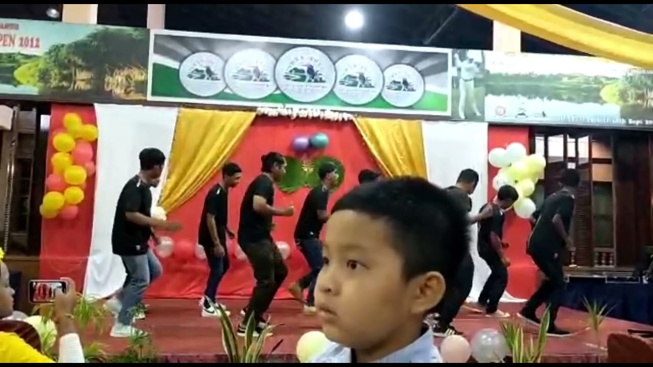 Shanshui buggyroom dance 2022