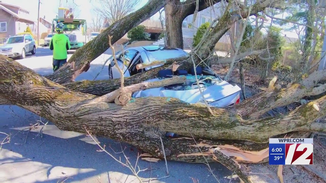 Heavy winds cause damage across region