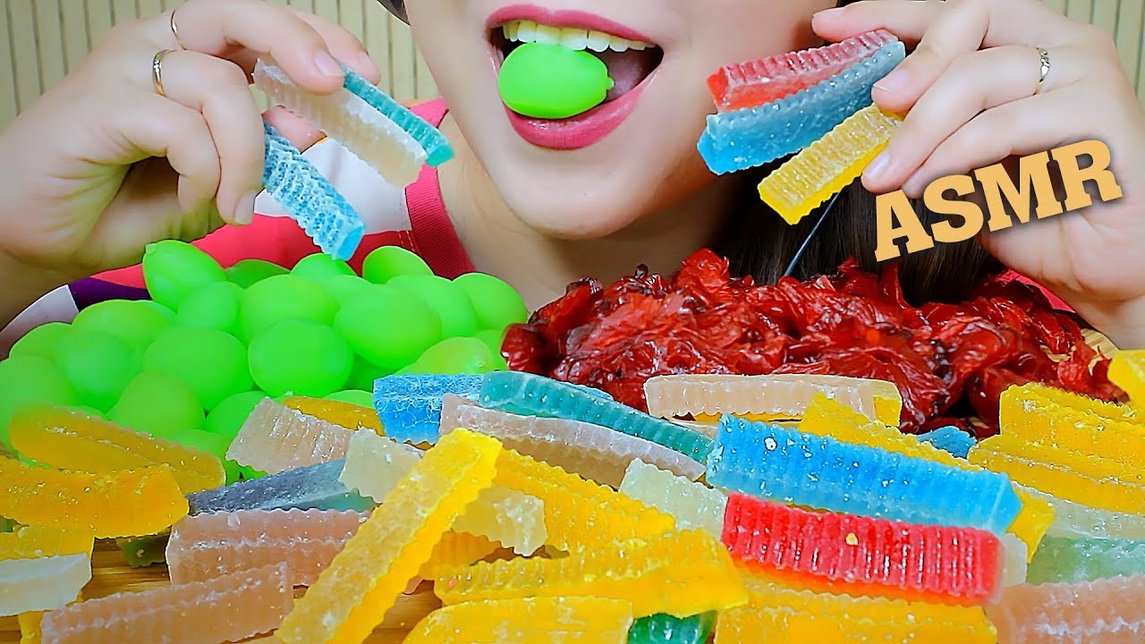 ASMR EATING NEW YEAR 2020 PASTRY PLATTER (YOUNG PEACH CANDY JELLY CANDY ROSE CANDY) | LINH-ASMR 먹방